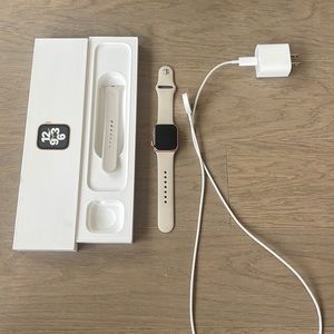 Rose Gold Apple Watch